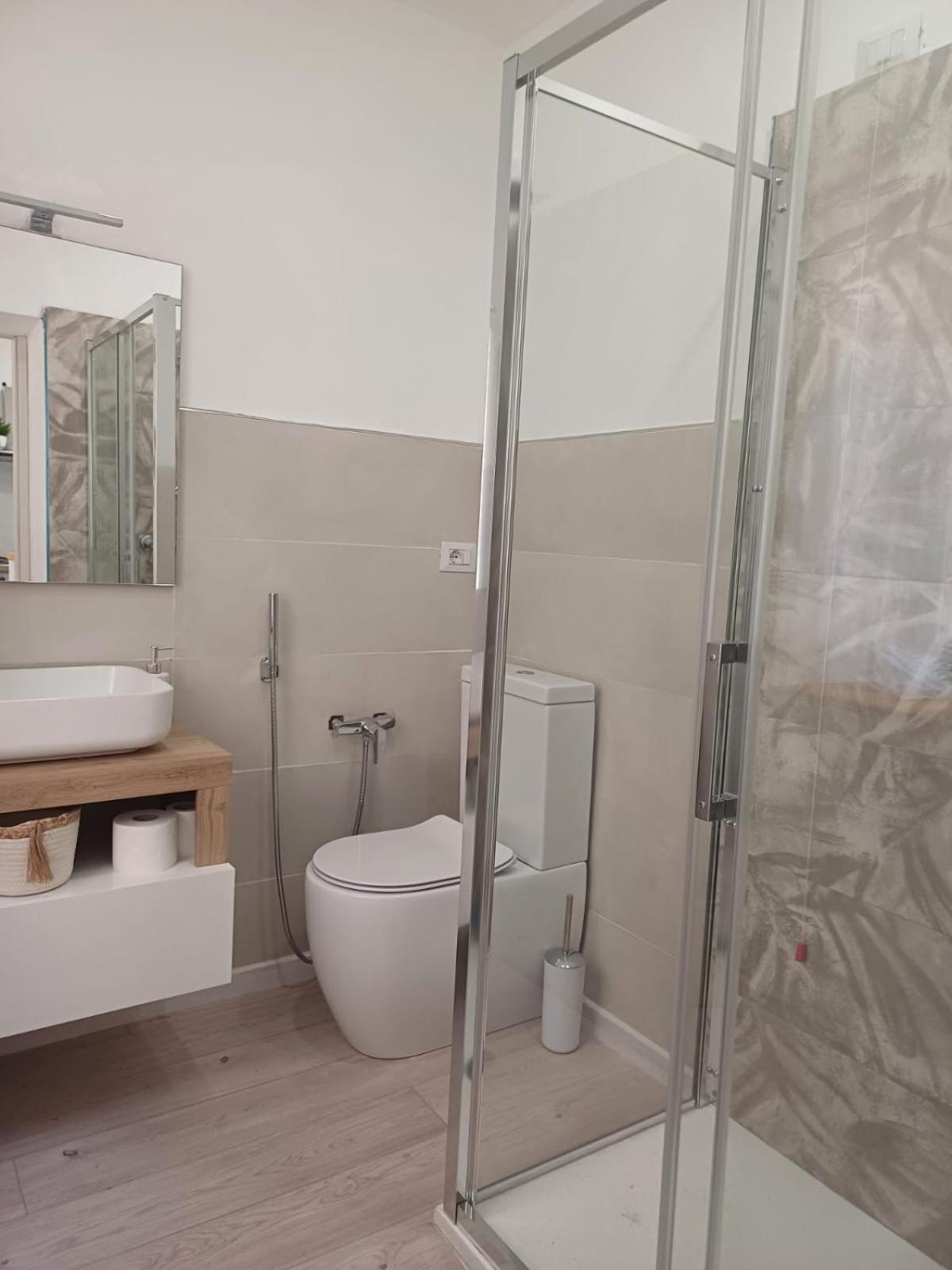 Dentro Le Mura-Suite House Сассари Экстерьер фото